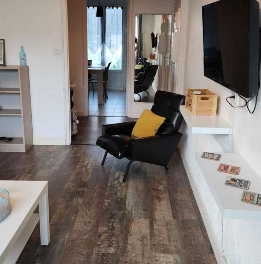 Agreable Appartement F3 Climatise Amantea Exterior foto